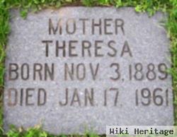 Theresa Hirschfeld Heinen