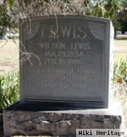 Wilson Lewis