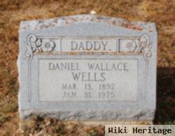 Daniel Wallace Wells