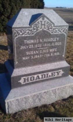 Thomas N Hoadley