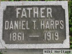 Daniel T Harps