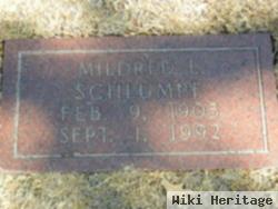 Mildred L Schlumpf