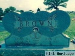 Kenny W Brown