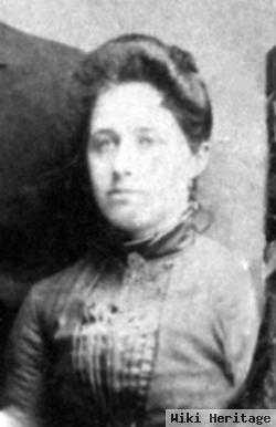 Hanora E "nora" Finnegan Fitzgerald