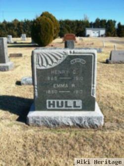 Emma R Hull