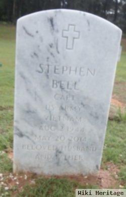 Stephen Bell