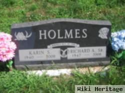 Richard A Holmes, Sr