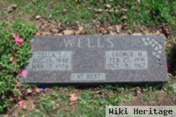 Della L Wells