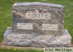 Earl L Foote