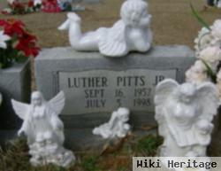 Luther Pitts, Jr