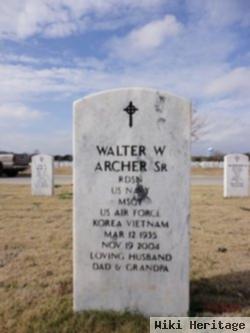 Walter W Archer, Sr