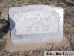 Robert Dean Evel