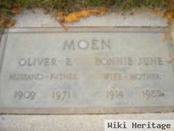 Oliver E Moen