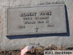 Robert Vines