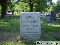 Edna Groeschel