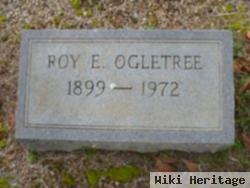 Roy E Ogletree