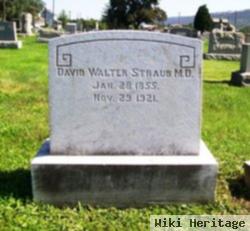 Dr David Walter Straub