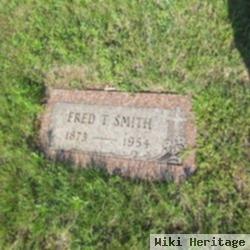 Fred T Smith