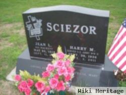 Jean L. Hackett Sciezor