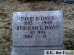 David R Davis