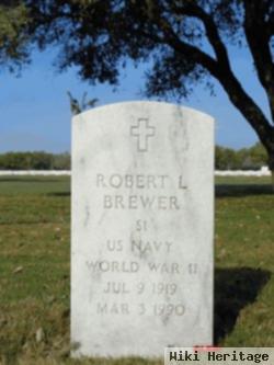 Robert L Brewer