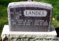 Glenna J Landes