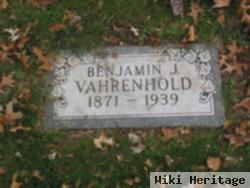 Benjamin Vahrenhold