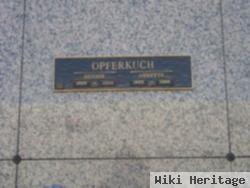 Annette M. Jackson Opferkuch