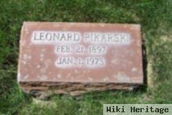 Leonard Pikarski