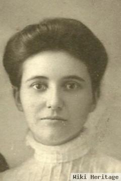 Julia Blanche Urick Schnaufer