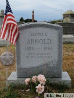 Lloyd E Arnold