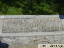 Catherine E Rhinehalt