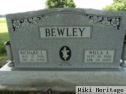 Richard L. Bewley