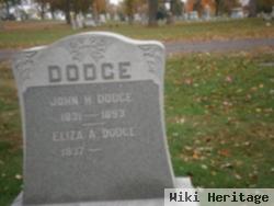 Henry M Dodge