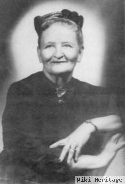 Julia Eugenia Luker