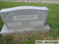 Curtis Hinton