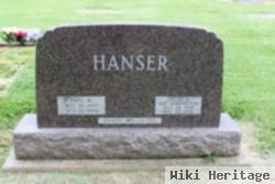 Ollie I Herrington Hanser