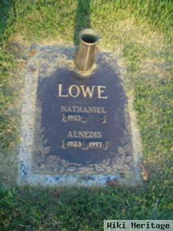 Nathaniel Lowe