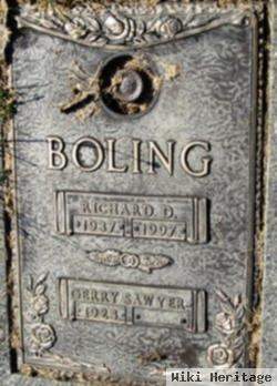 Richard D Boling