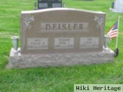 Leroy J Deisler