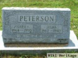 Joseph E Peterson