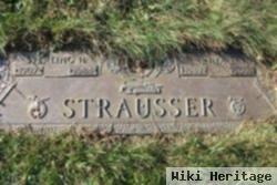 Sterling H Strausser