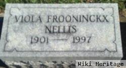 Viola Frooninckx Nellis