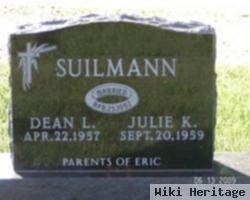 Julie K Suilmann