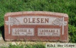 Leonard E Olesen