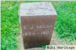 Elias J Mann