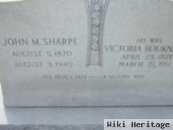 Victoria Bouknight Sharpe