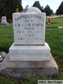 Samuel Dewey Davis