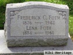 Lena Foth