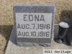 Edna Karr